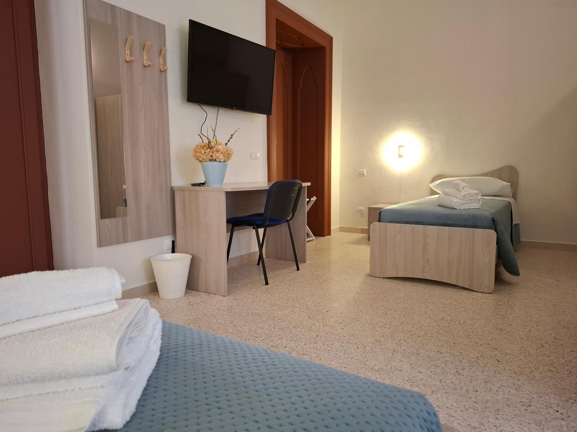 Bed and Breakfast Lupi E Agnelli à Bari Extérieur photo