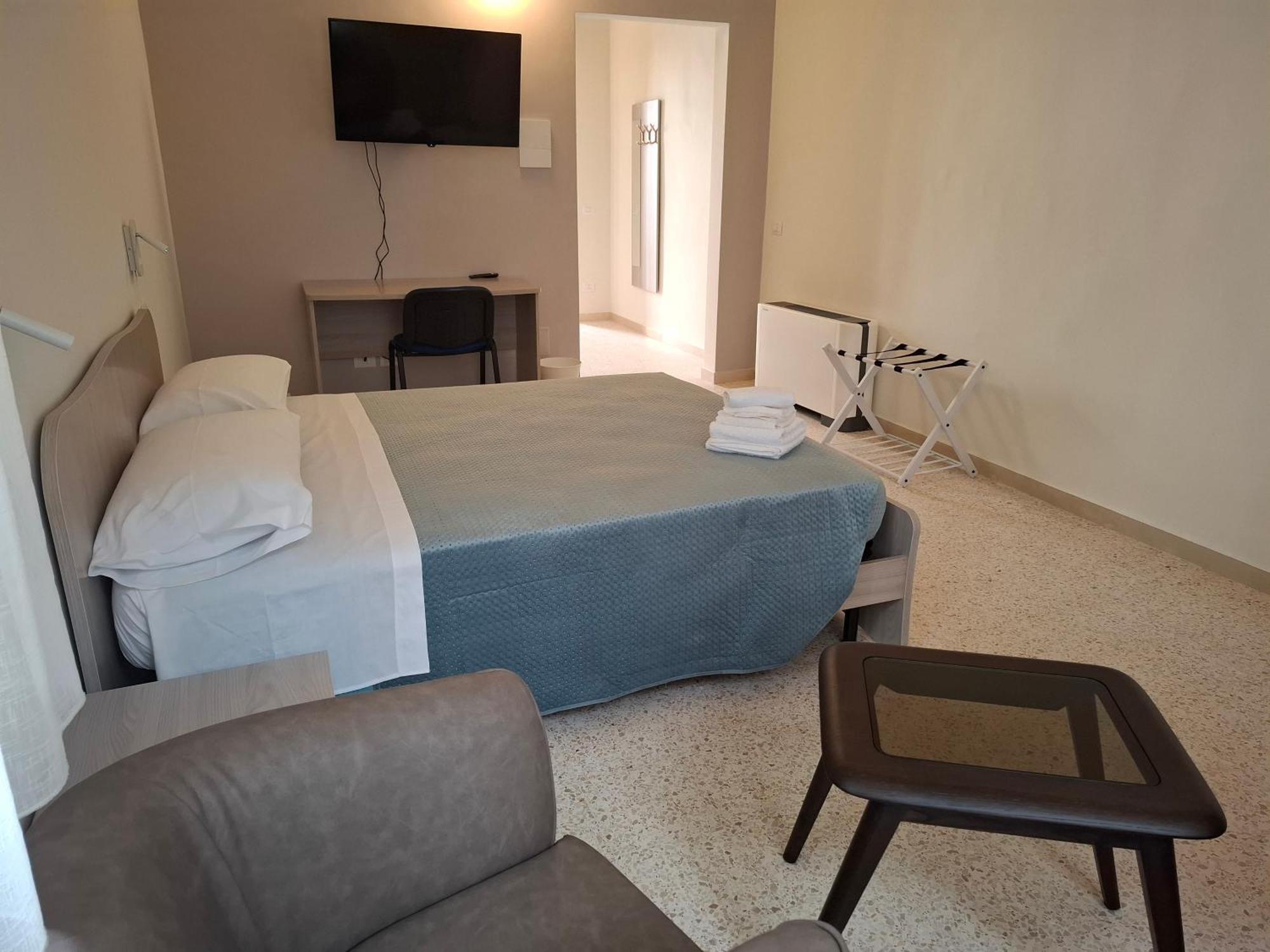 Bed and Breakfast Lupi E Agnelli à Bari Extérieur photo