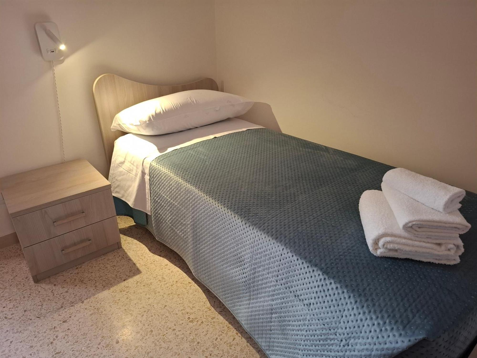 Bed and Breakfast Lupi E Agnelli à Bari Extérieur photo